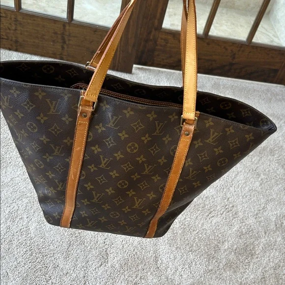 Louis Vuitton Brown Monogram Sac Shopping tote - Picture 3 of 16